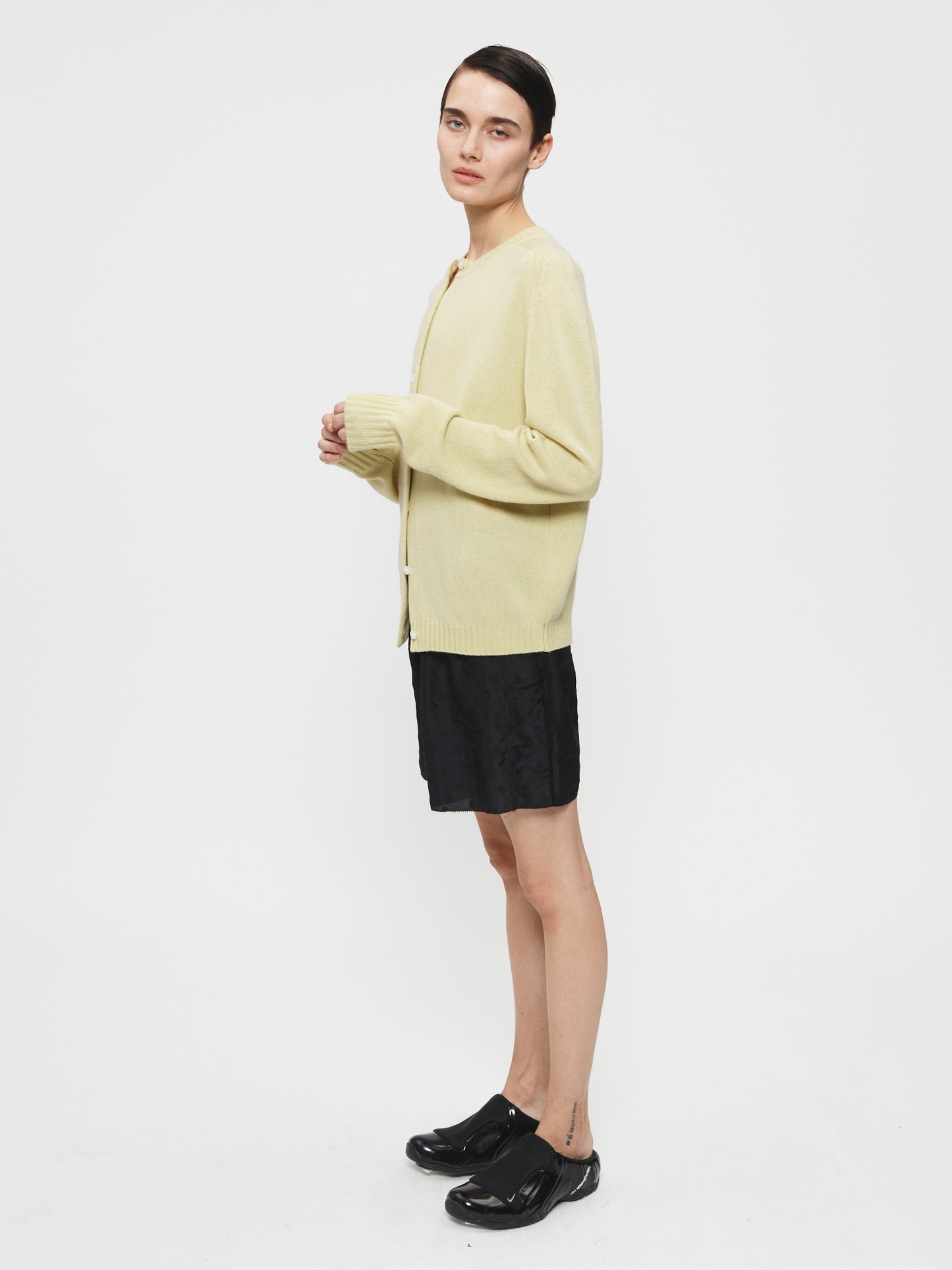 High Crew Cardigan Chamomile