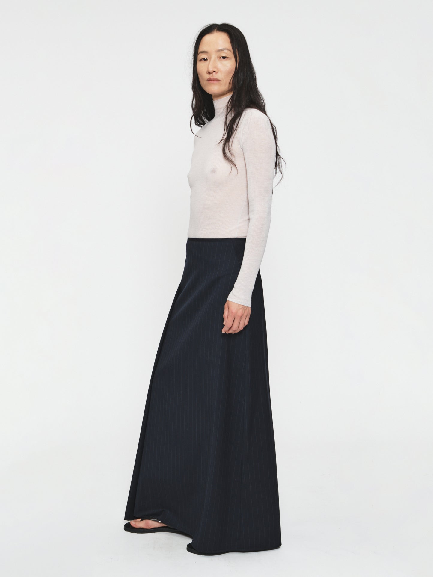 Single Pleat Column Skirt