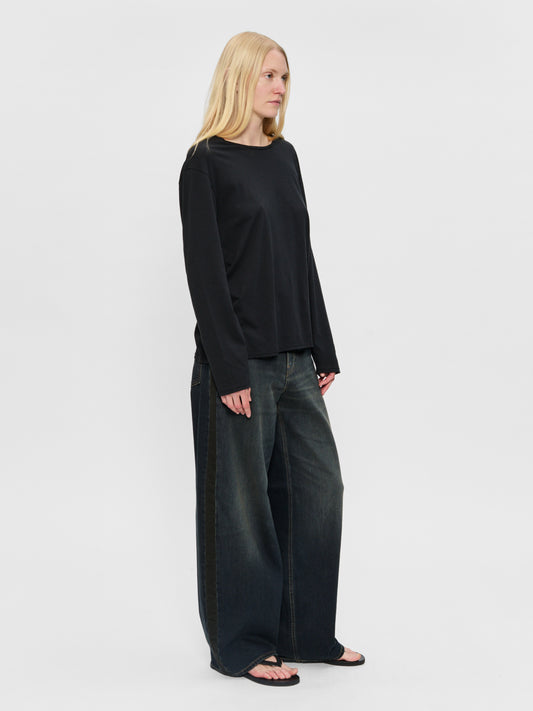 Tuxedo Roomy Mojave with Black Stripe