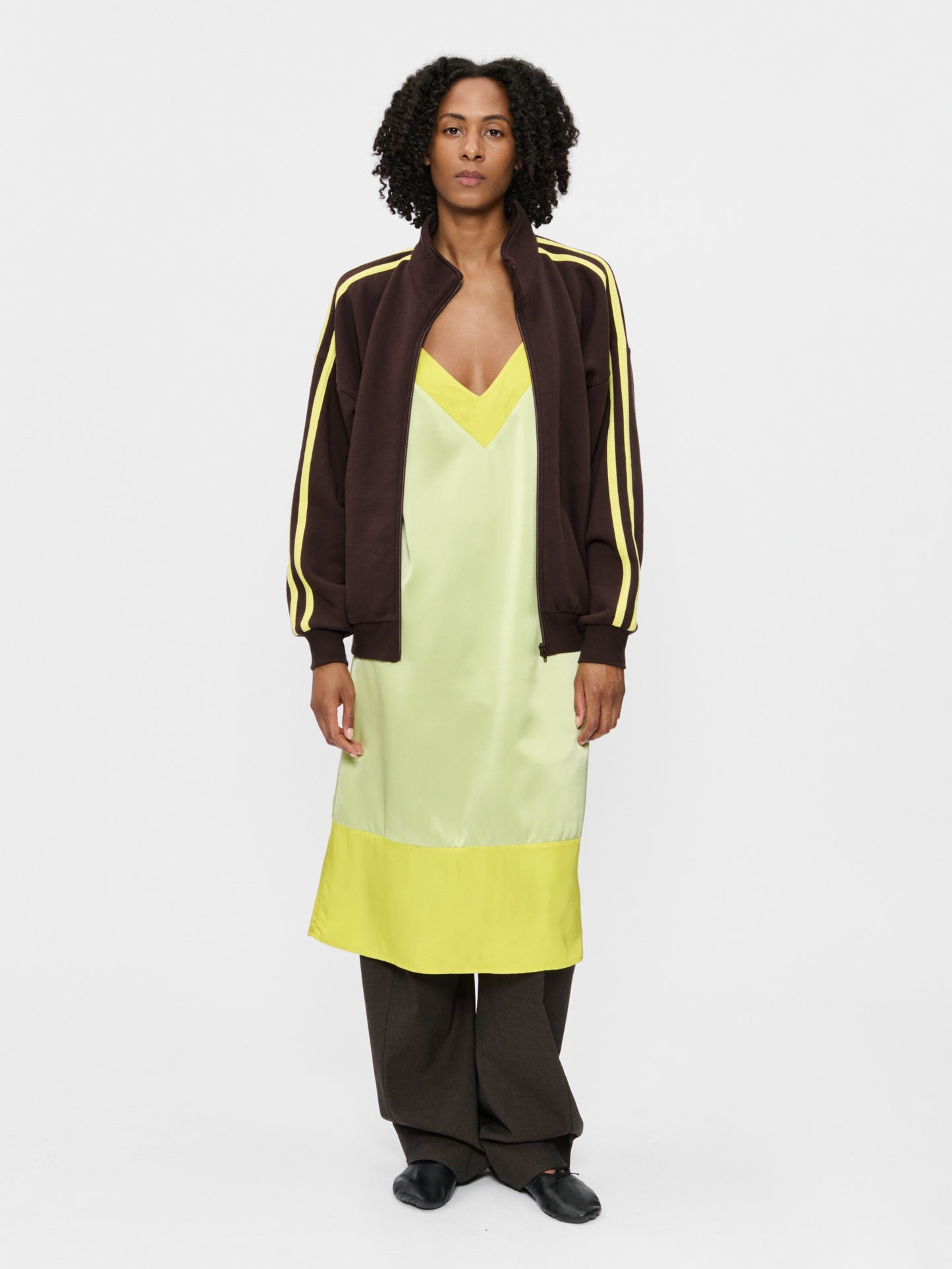 Fleecy Track Zip Up Soil