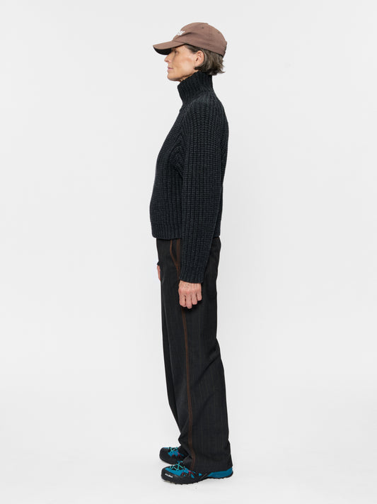 Barn Sweater Graphite