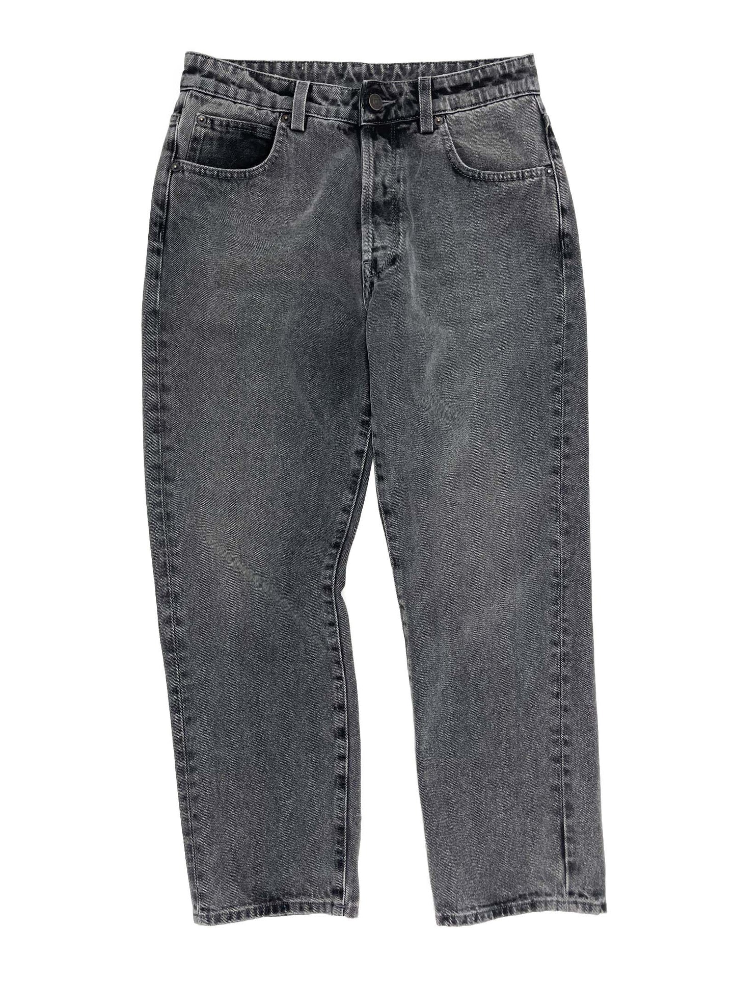 Shorty in Worn Black