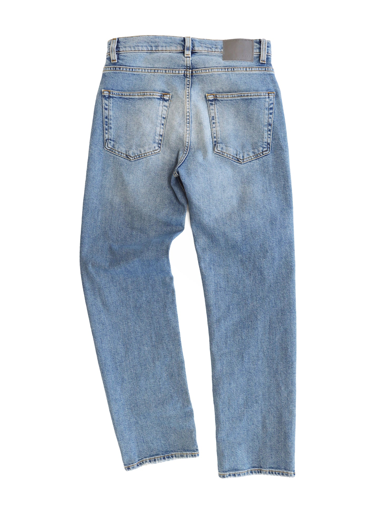 495 Jean in Stone Wash Blue