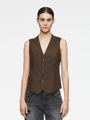 Structured Vest in Earth