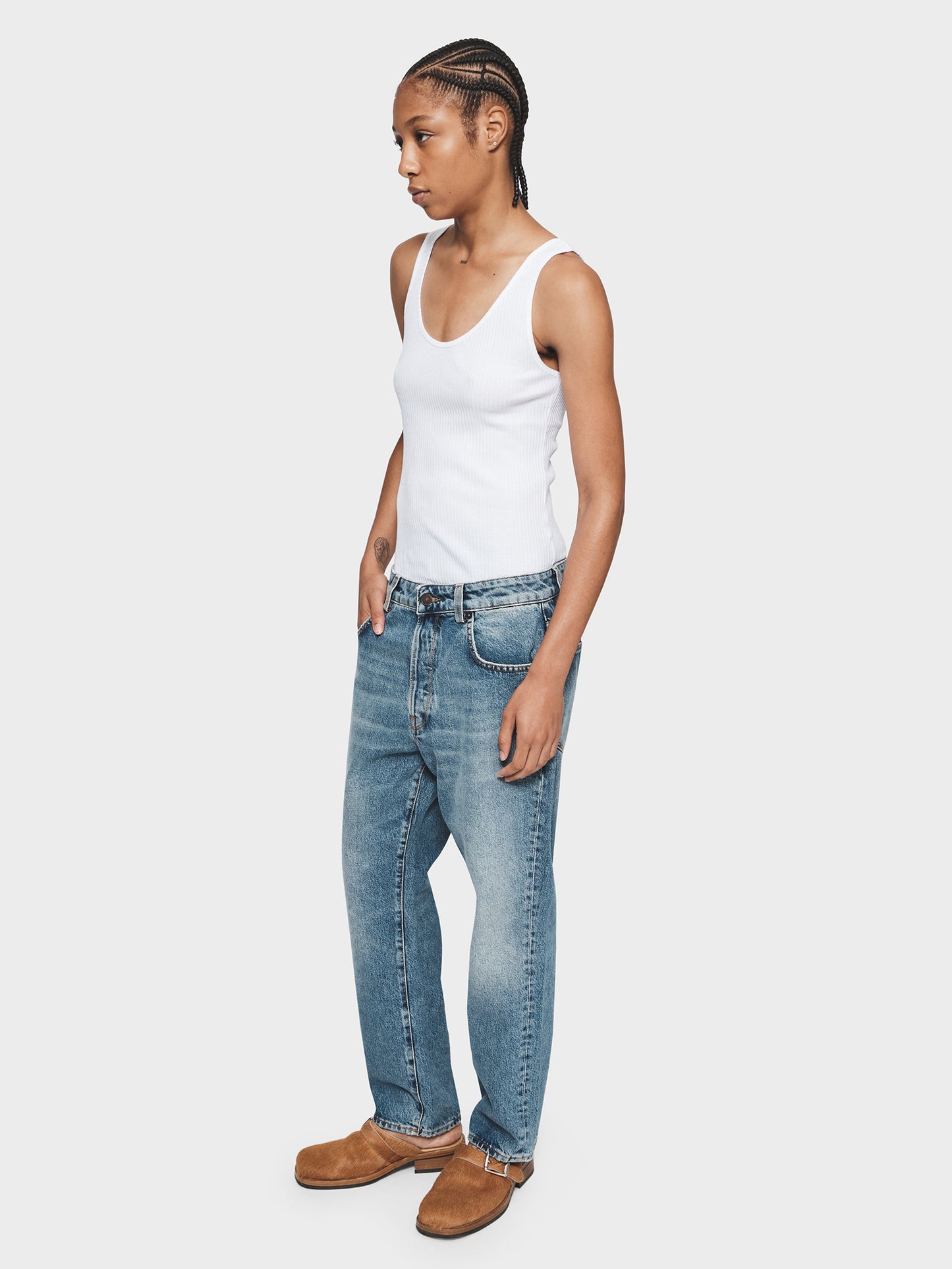 Shorty in Worn Medium