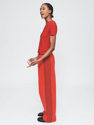 Curved Trackpant in Rouge