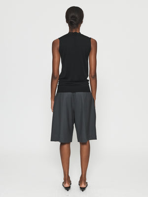 Sleeveless Mock in Black