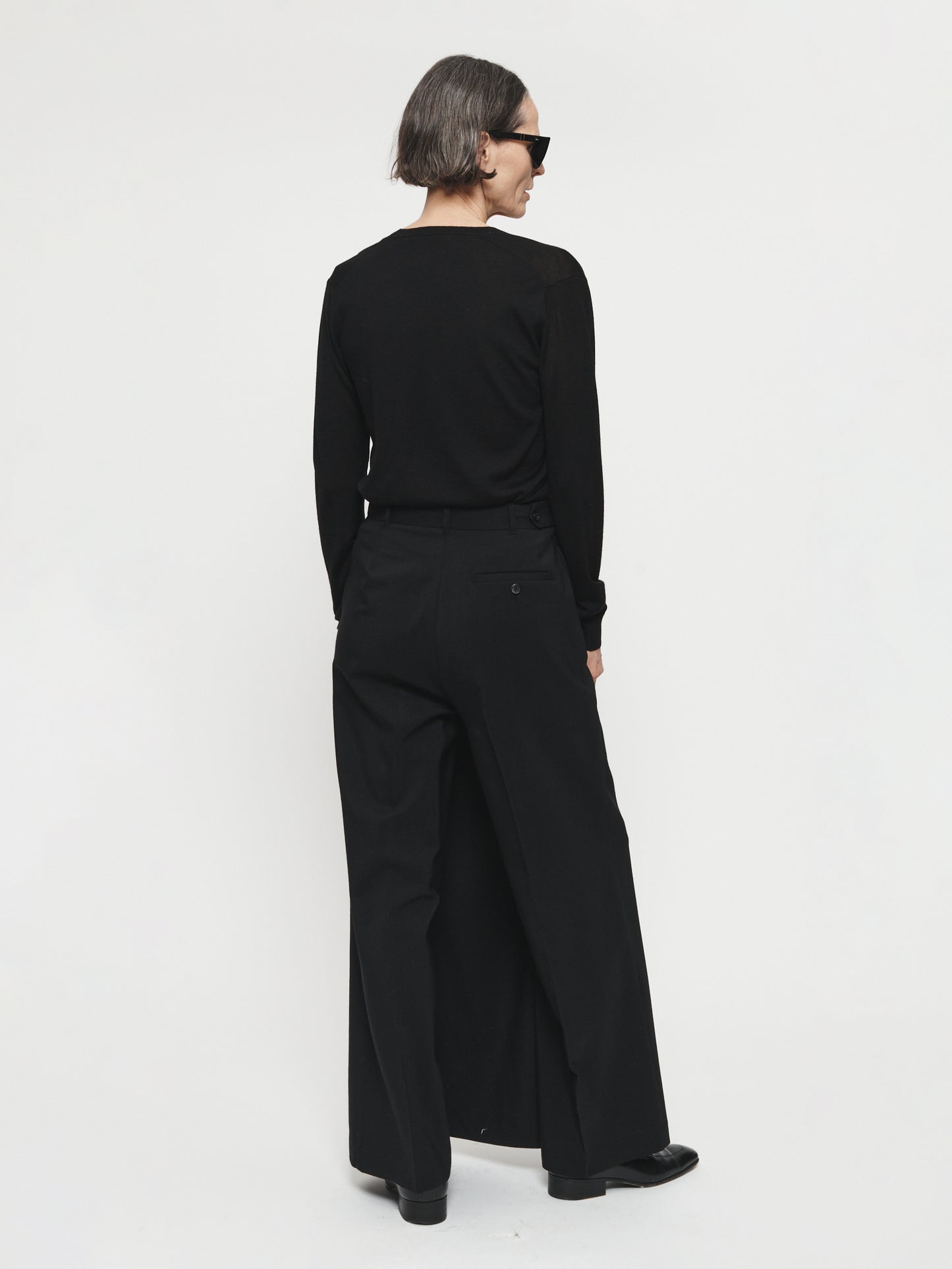Perfect V Black