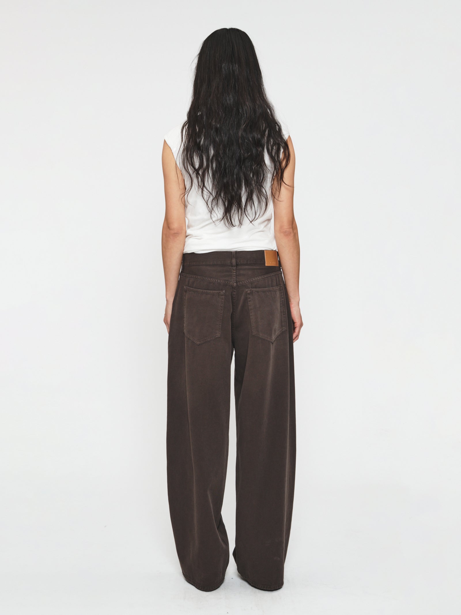 Roomy Jean in Espresso
