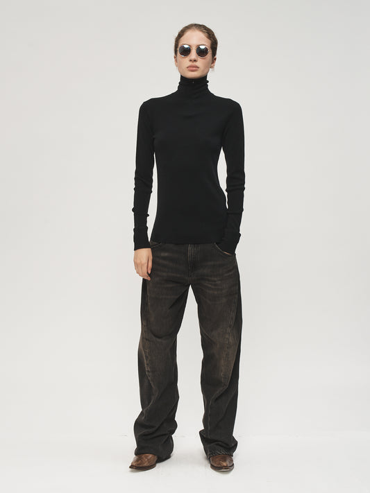 Quarter Zip Turtleneck Black