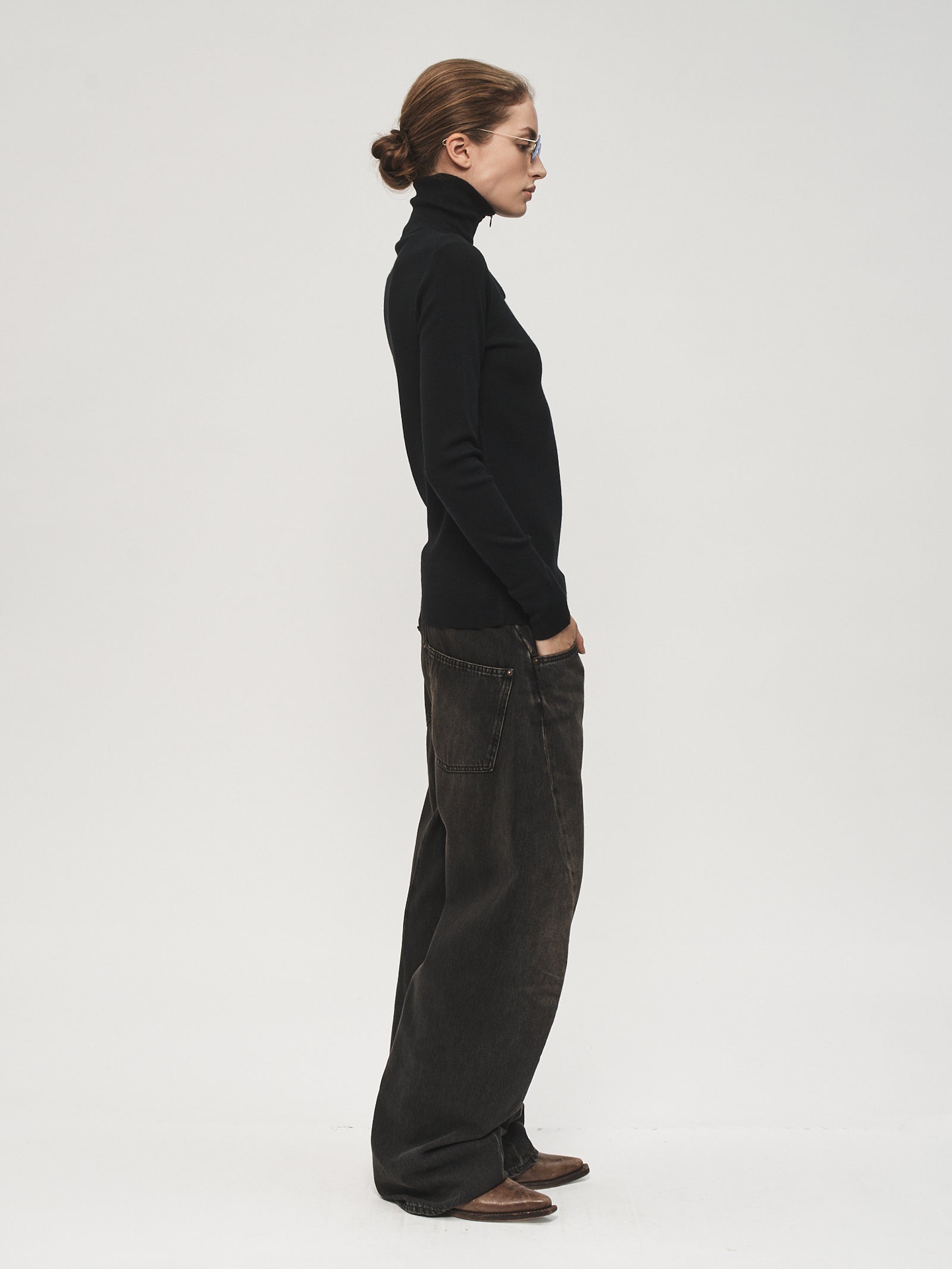 Quarter Zip Turtleneck Black – 6397