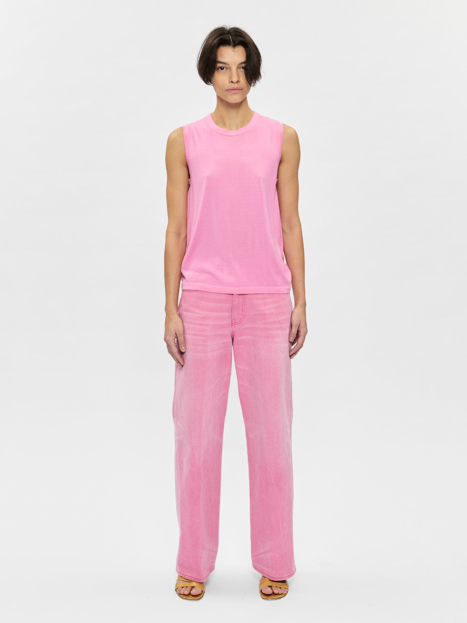 Wide Jean Orchid – 6397