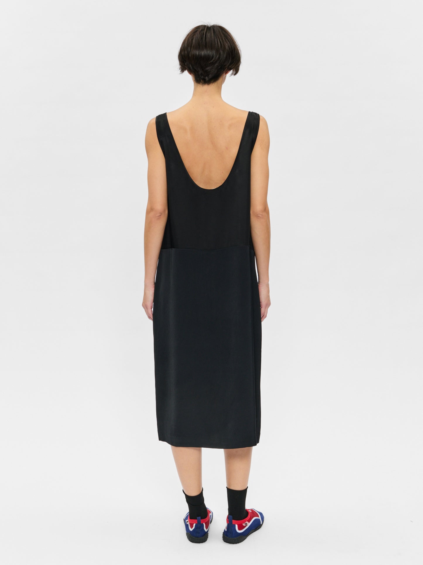 Weighted Scoop Dress Jet