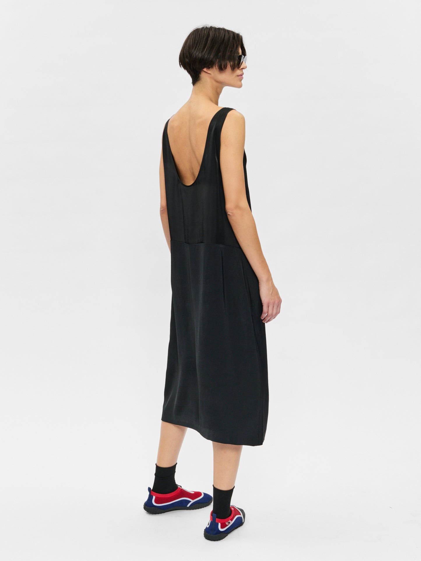 Weighted Scoop Dress Jet