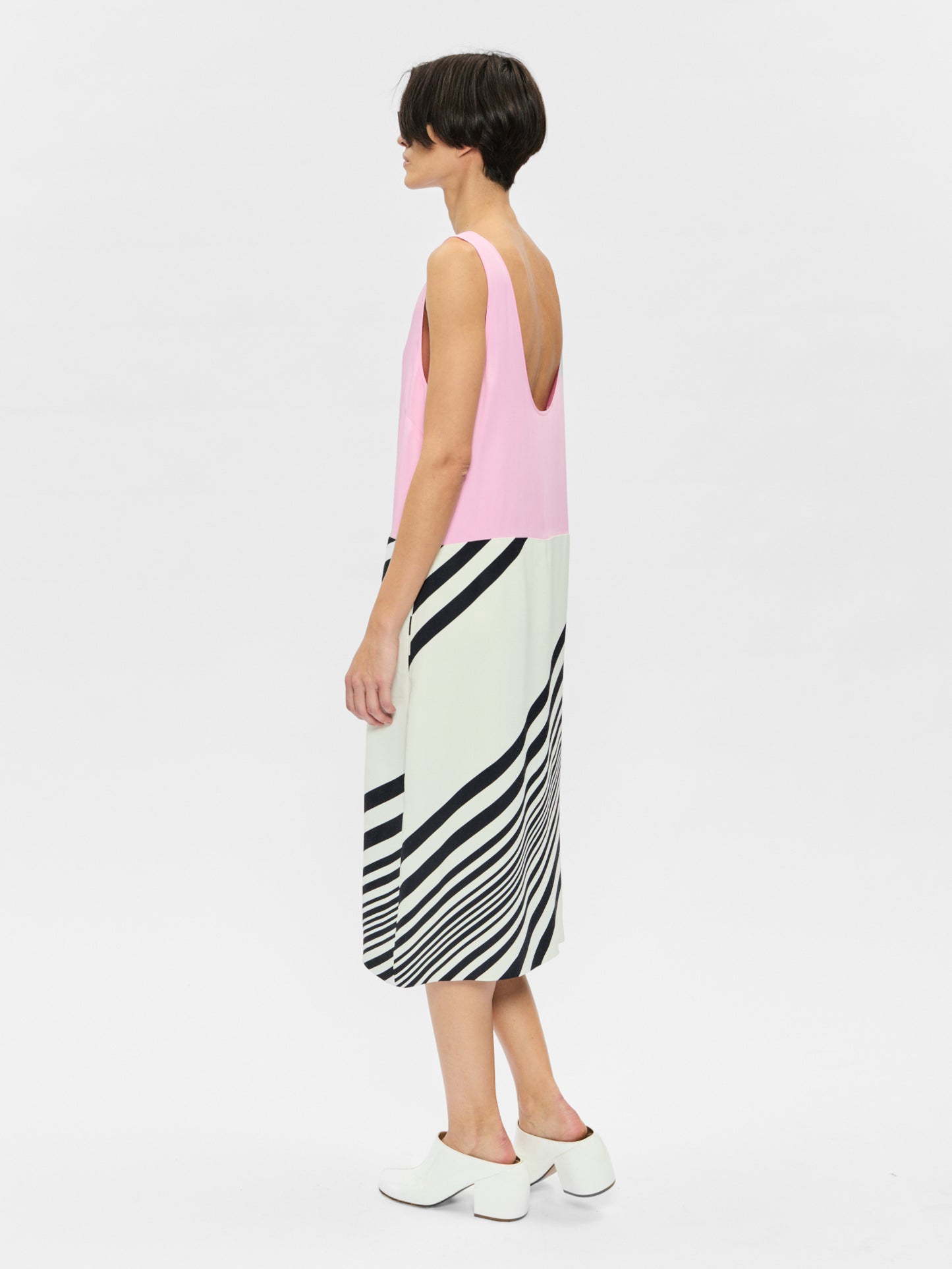 Weighted Scoop Dress Pink Panther