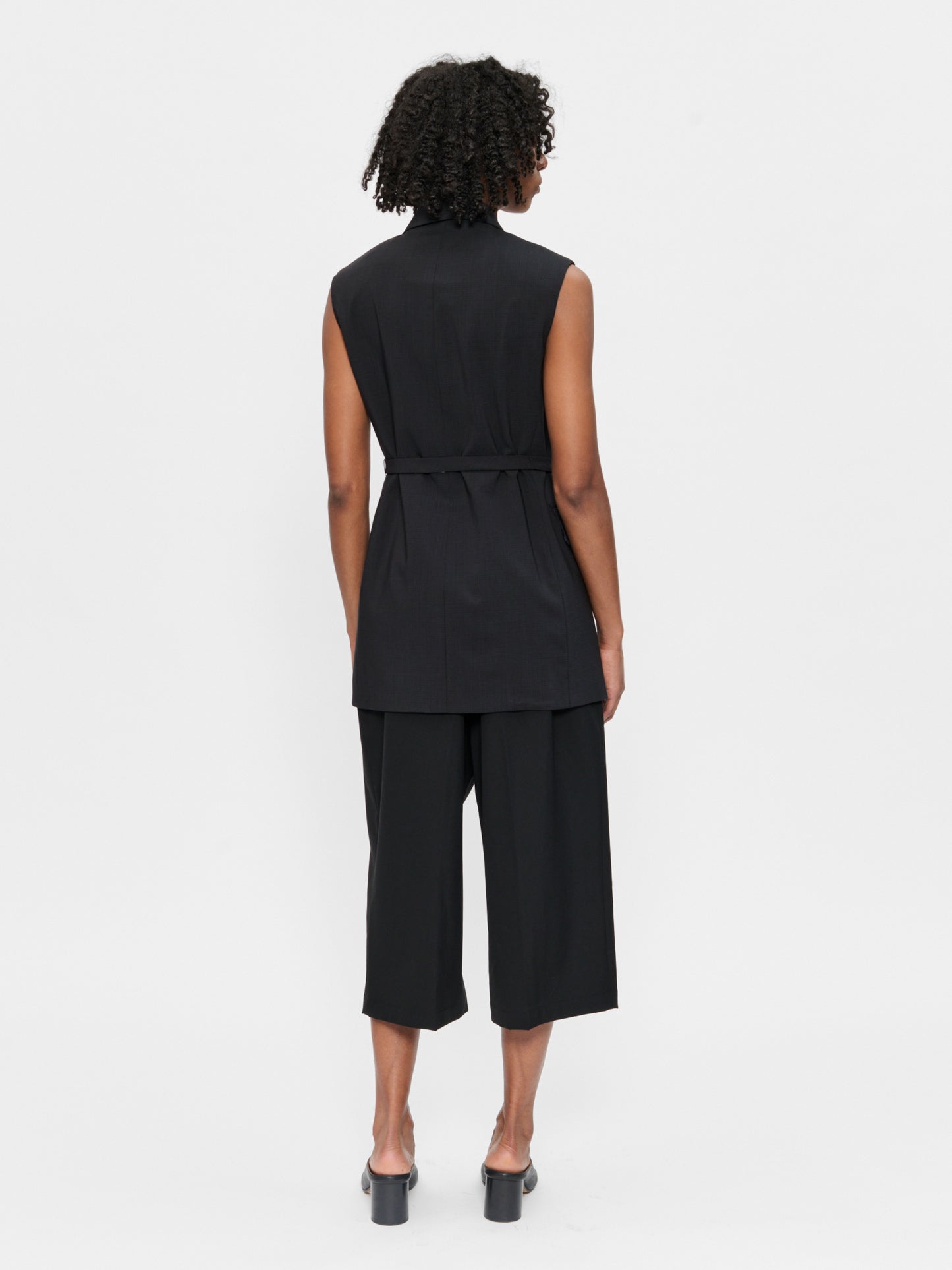 Sleeveless Blazer Charcoal