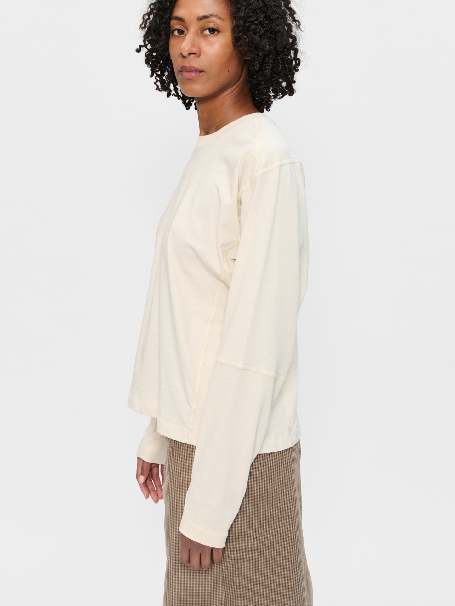 Coverstitch L/S T Oat Milk