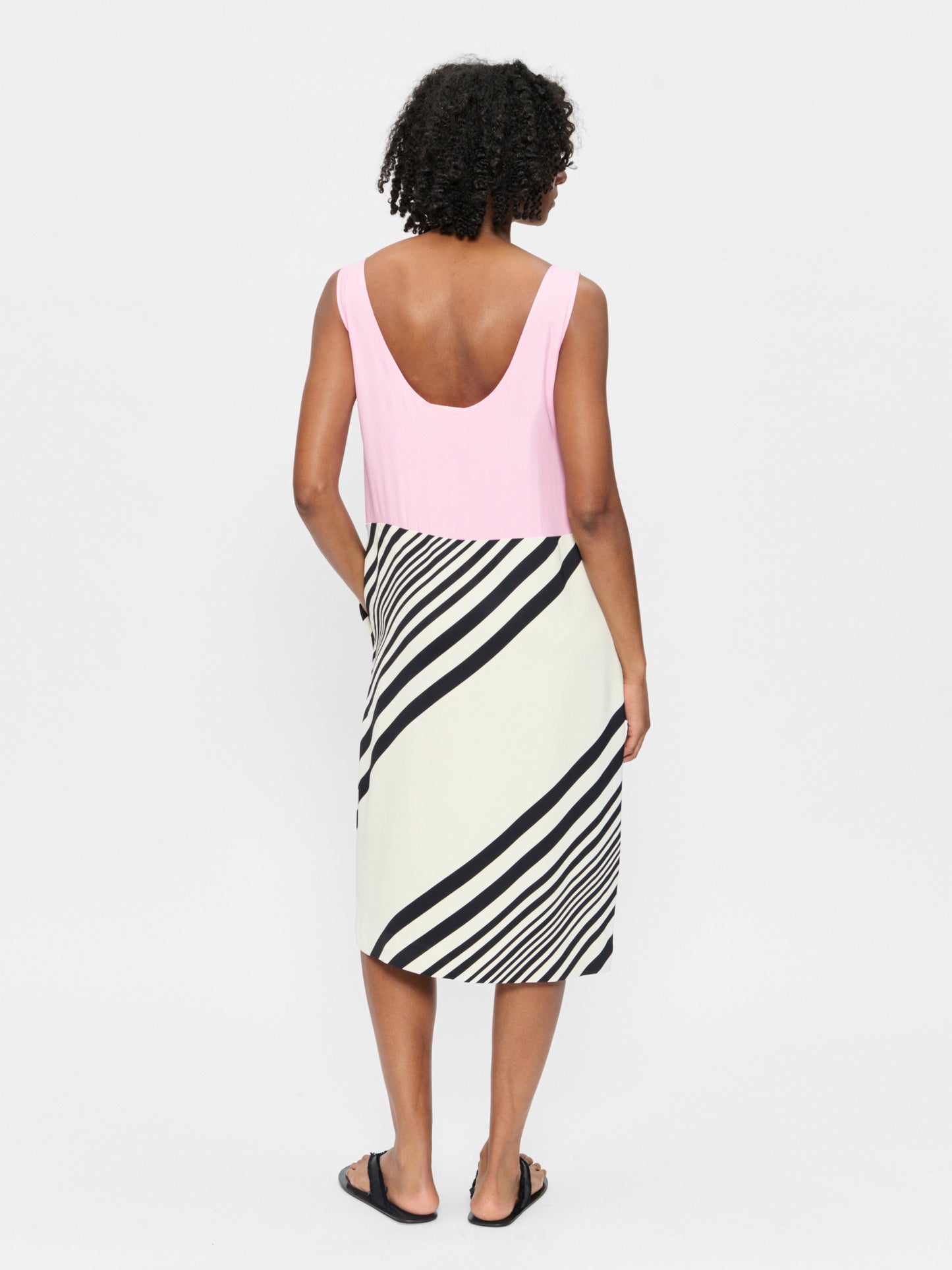 Weighted Scoop Dress Pink Panther