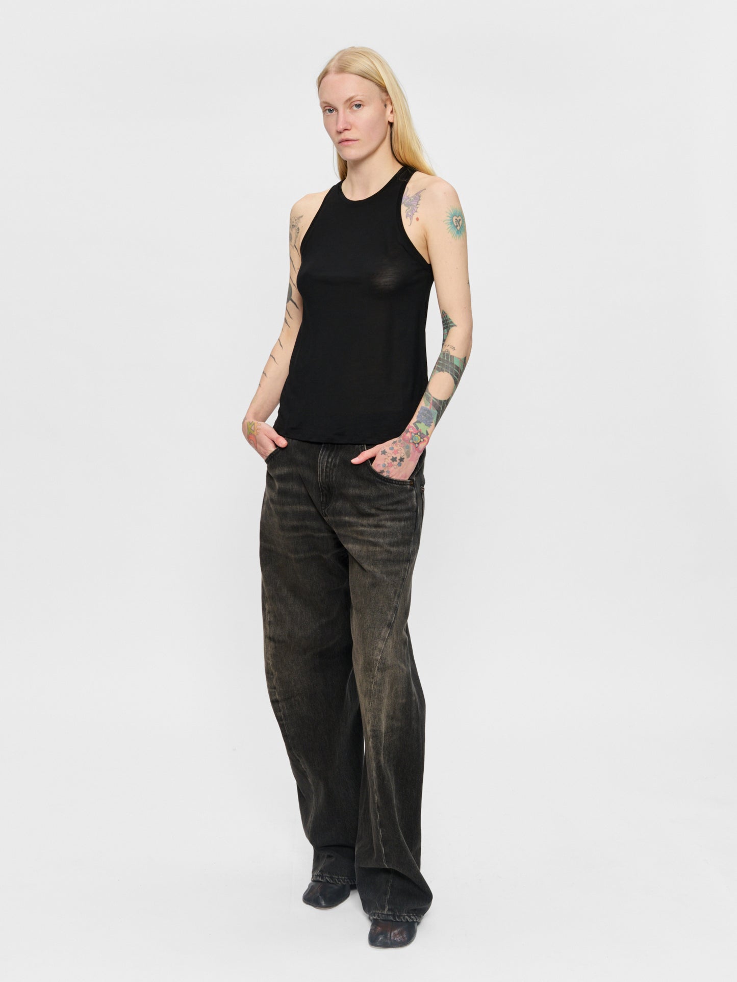 High Neck Tank
