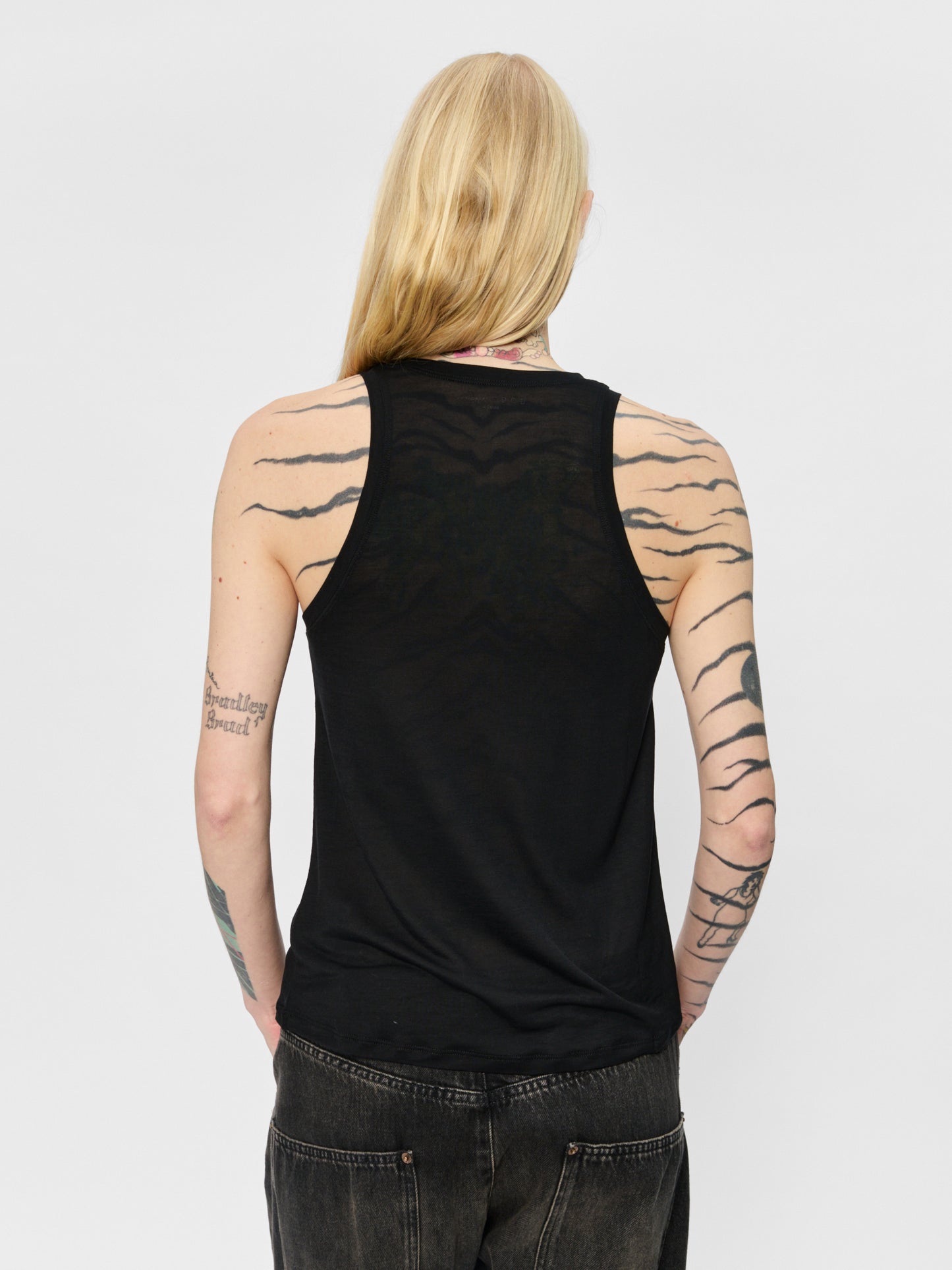 High Neck Tank