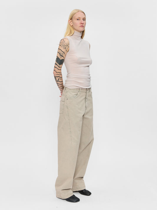 Darted Pant Oat Milk