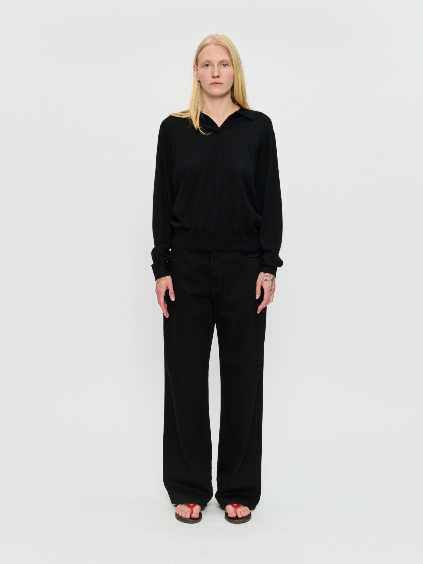 Wide Jean in Stay Black