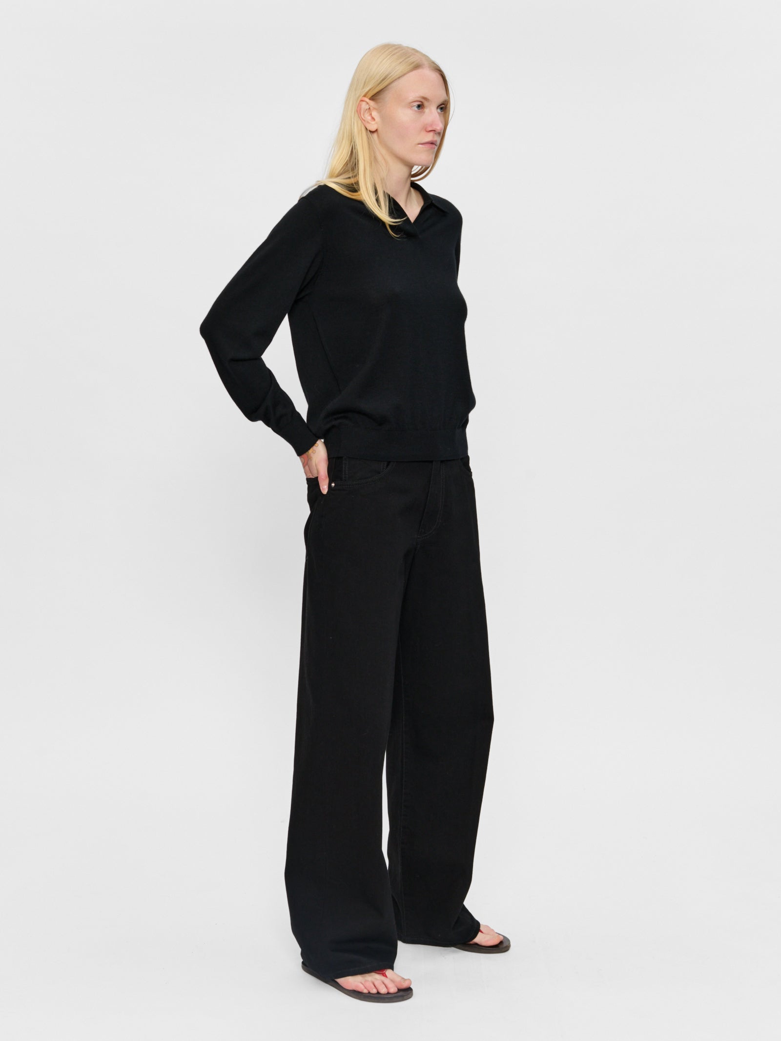 Wide Jean in Stay Black – 6397