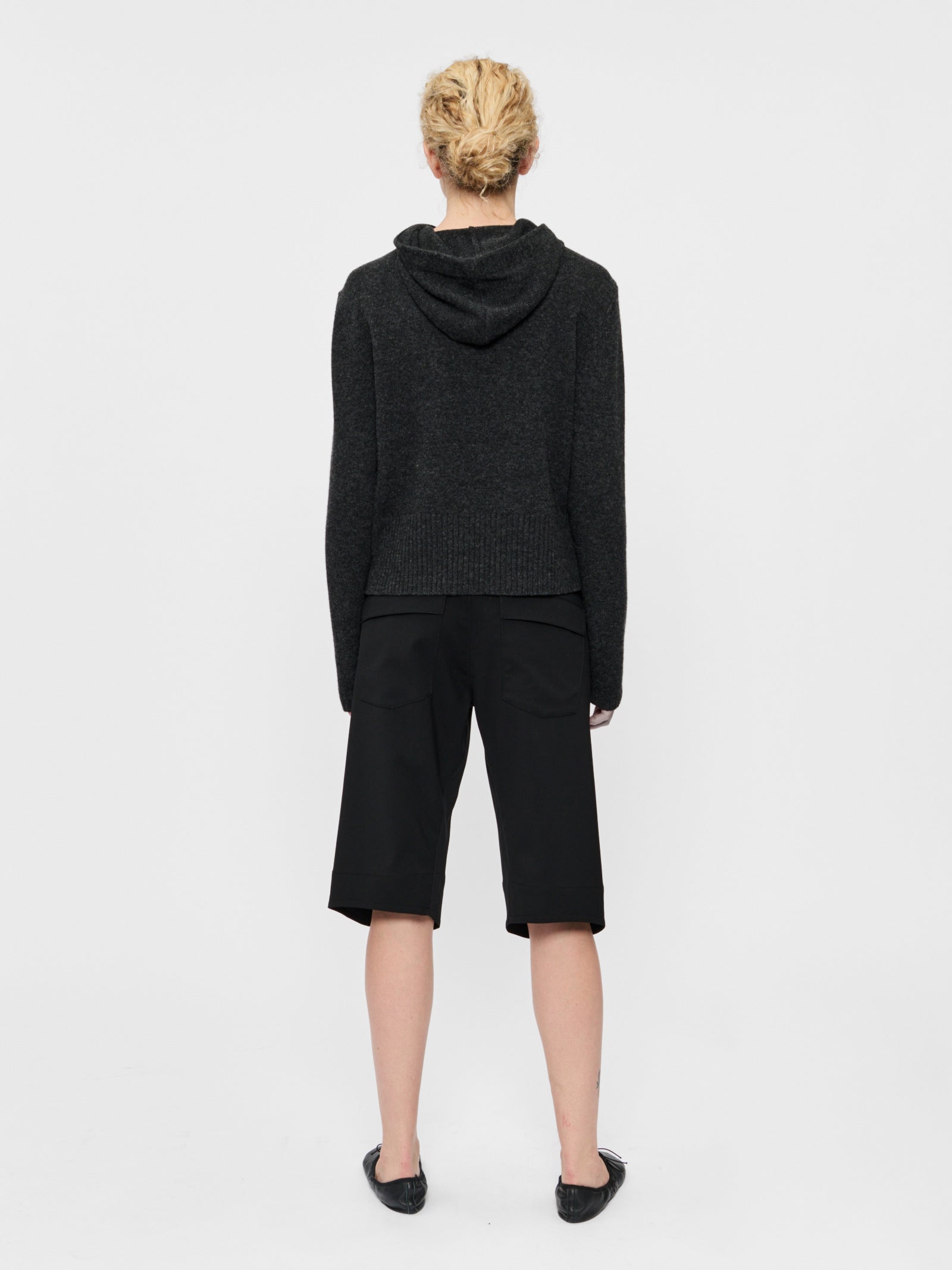 Big Twist Short Black – 6397