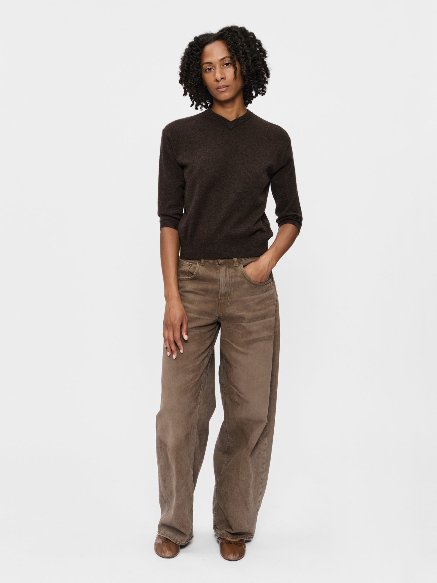 Elbow V Neck Soil