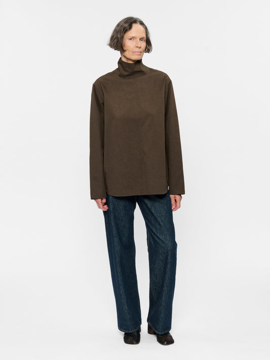 Turtleneck Shirt Caper