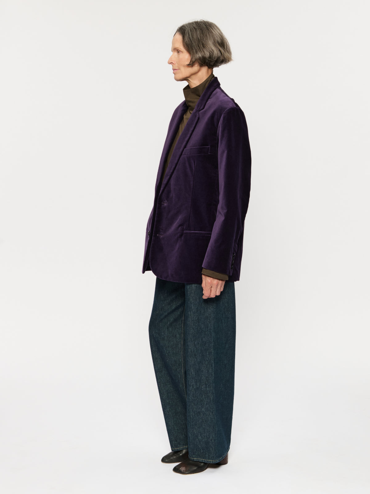 Velvet Jacket Viola