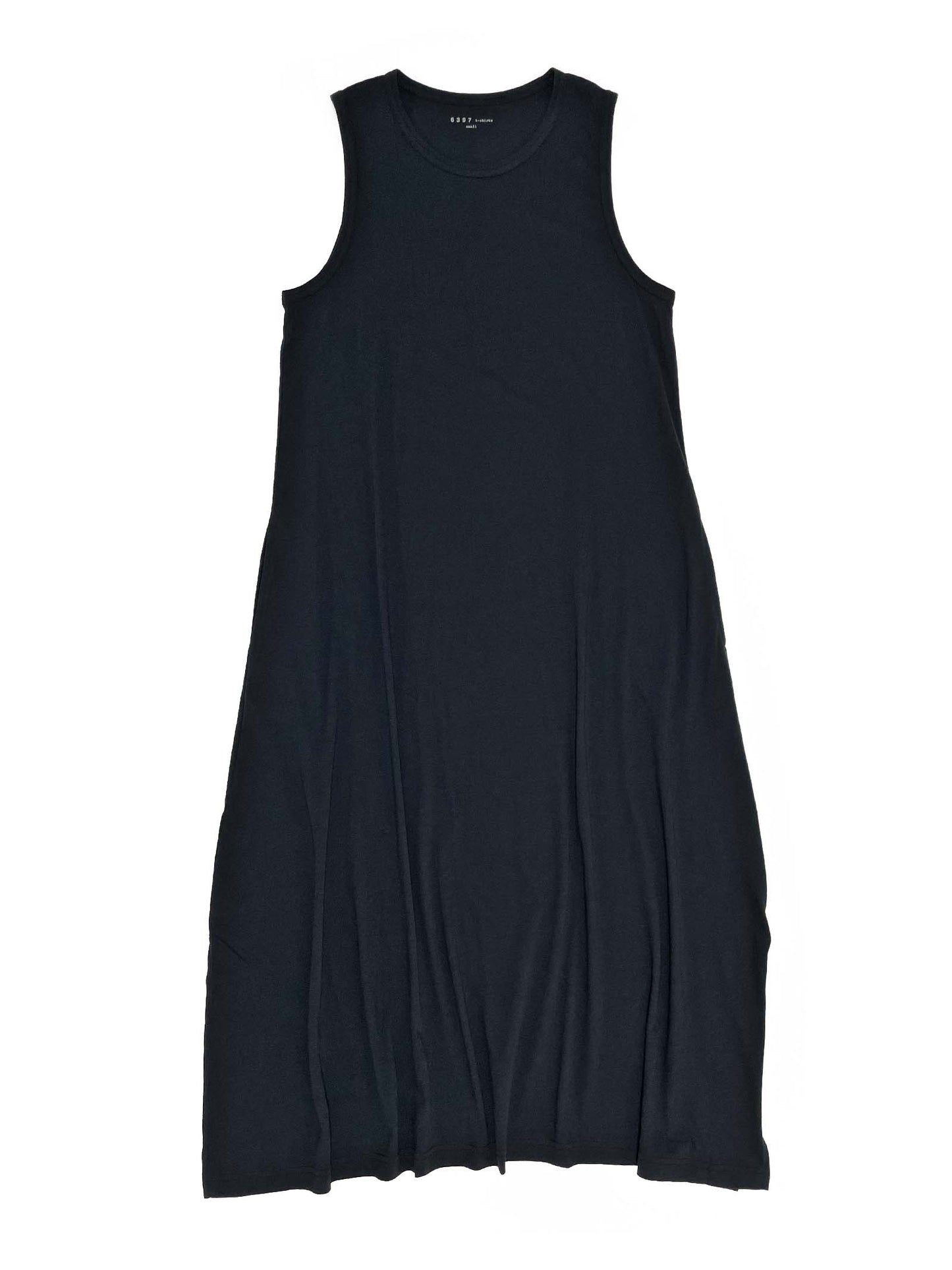 Sleeveless Dress in Jet Black