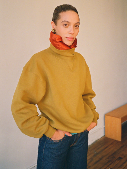 Turtleneck Deb Sweatshirt Yukon Gold