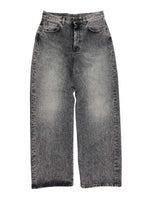 Wide Jean in Worn Grey