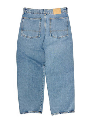 The Tony Pant in Even Light Blue