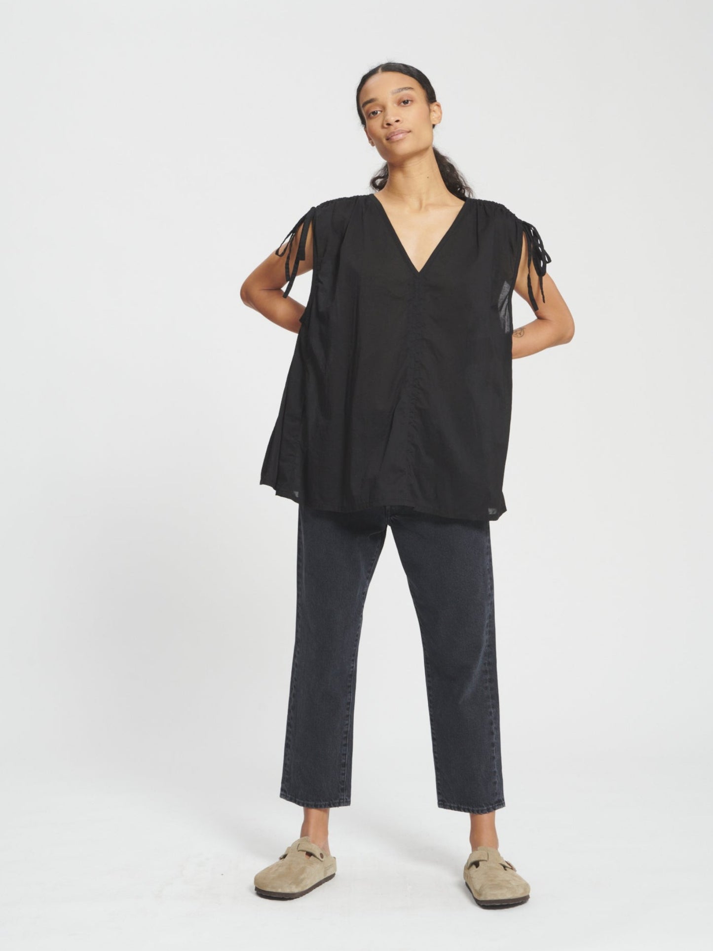Shorty in Aged Black